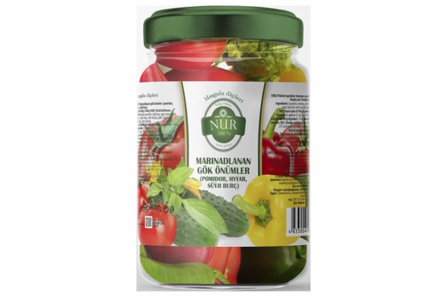 Овощная консервация, кетчуп, рыбные консервы, ватные палочки и диски.