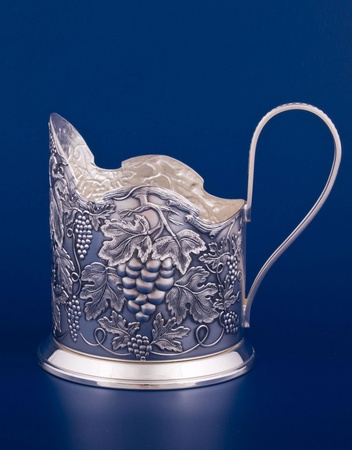 Серебряный подстаканник "Виноградная лоза"