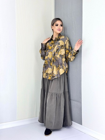 Двойка Рубашка с ярусной юбкой