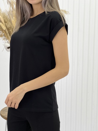 Футболка 01 черная