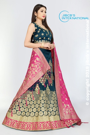 Свадебный лехенга чоли