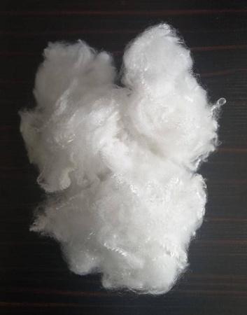 Переработанное полиэфирное штапельное волокно