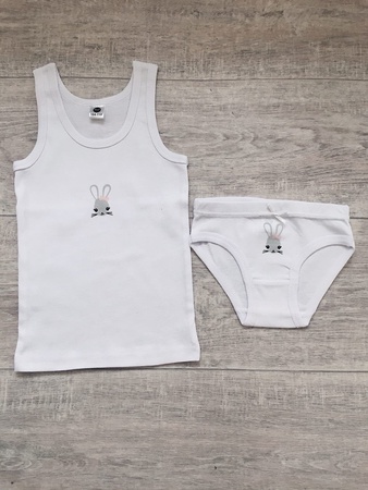 Kız ve erkek çocuklar için iç giyim ürünleri