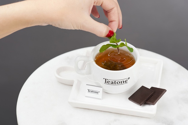 Teatone çay çubukları, fincan başına 1.8 gr çay poşeti, çaydanlık için 4 gr çay poşeti.