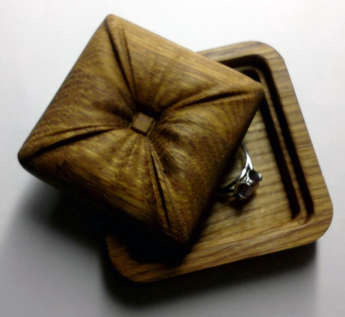 Шкатулка для Ваших украшений.