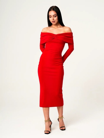 Örme omuzları açık elbise