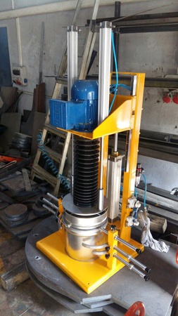 LABORATUVAR TİPİ KARIŞTIRICI