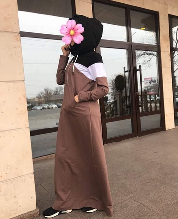 Спортивное платье