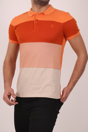 Футболка с воротником-поло