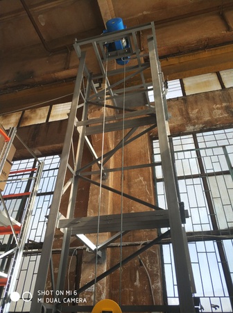 Одномачтовый подъемник изготовление