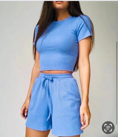 Женская одежда