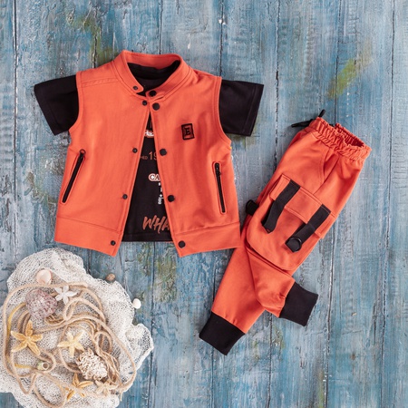 Спортивный костюм