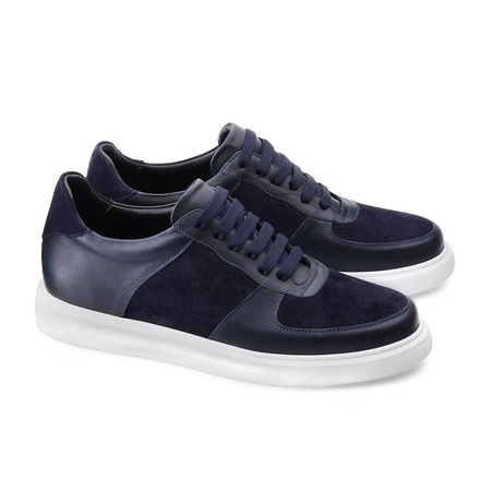 Deri ve süet mavi spor ayakkabı