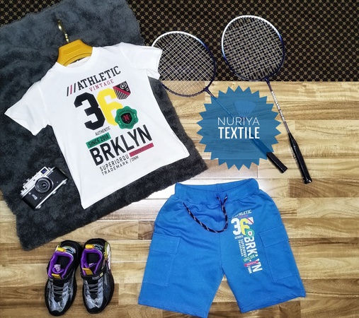 Erkek çocuklar için tişört şortları