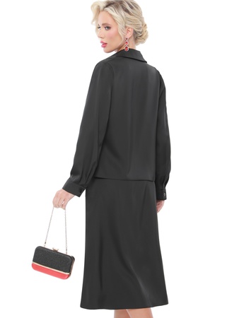 Büro-Sommeranzug mit Rock