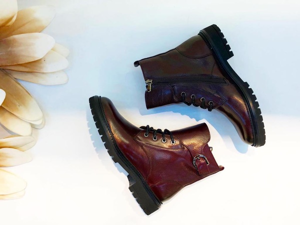 Женские сумки, обуви и аксессуары