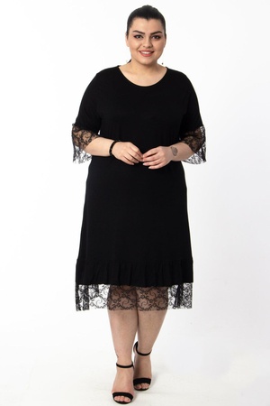 HAND DRESS AND SHIRT DETAILS