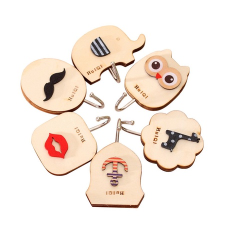 Ahşap kanca &quot;Anime&quot; - elbise askısı