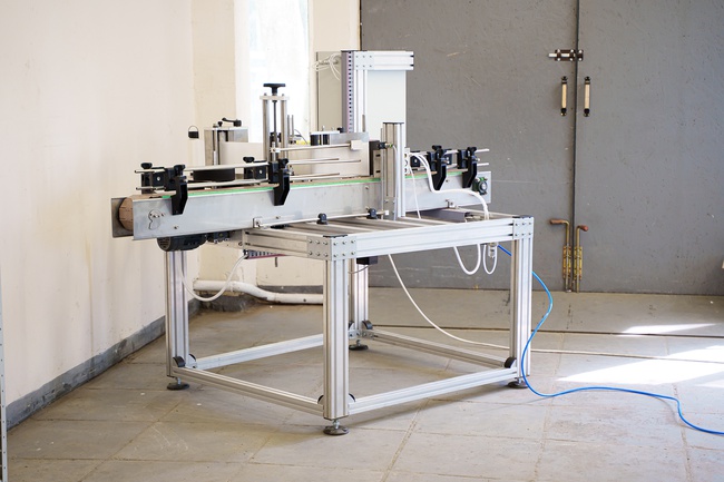 Этикетировочный автомат ЭМ-5