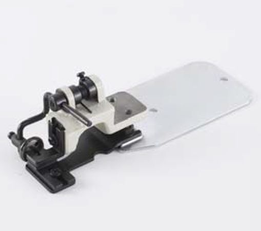 Промышленная пуговичная машина