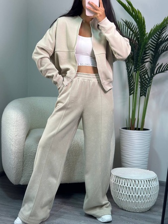 Стильные спортивные костюмы классические