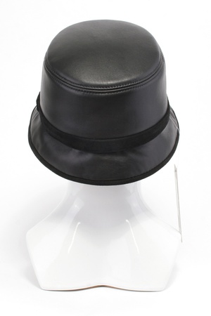Панама из кожи 280101