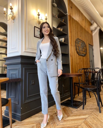 Костюм классика