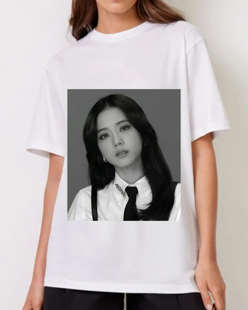 Футболки с принтами есть в белом в чёрном цвете ткань 100%хлопок качественная