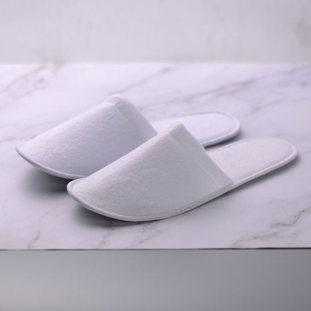 Тапочки для педикюра из нетканых материалов