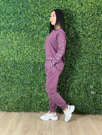 Kadınlar için spor giyim