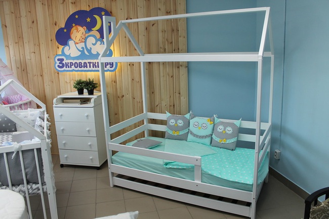 кроватка-домик Классика