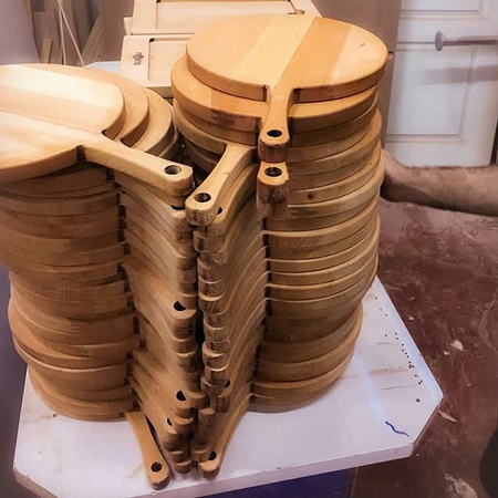 Сервировочные и разделочные доски из массива Дуба и Бука.