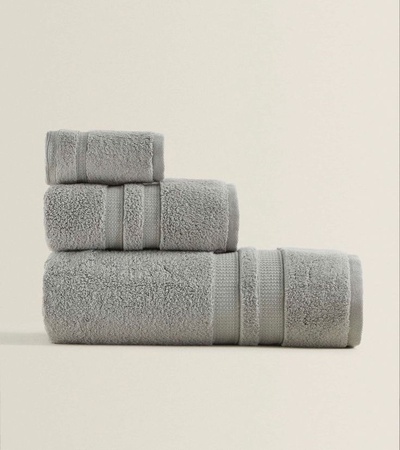 Махровое полотенце