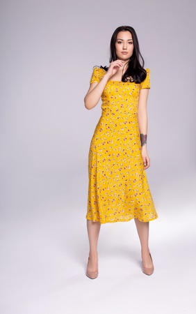 Trapez etekli elbise