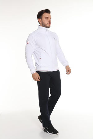 МУЖСКОЙ СПОРТИВНЫЙ КОСТЮМ