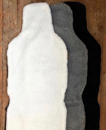 Меховая накидка в авто