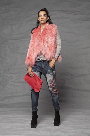 Womens Clothing Sexy Woman From Italy