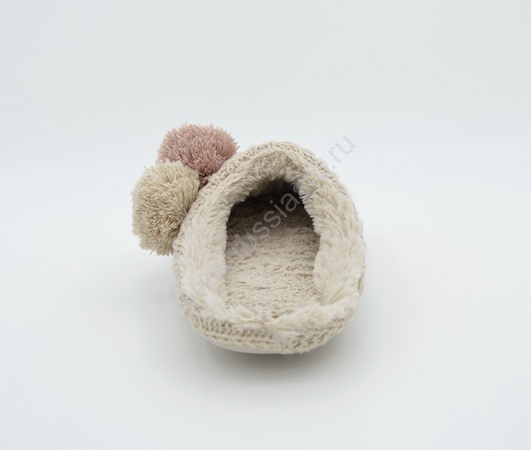 Тапочки с плюшевыми помпонами L-308
