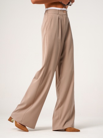 Костюм брючный с жилеткой