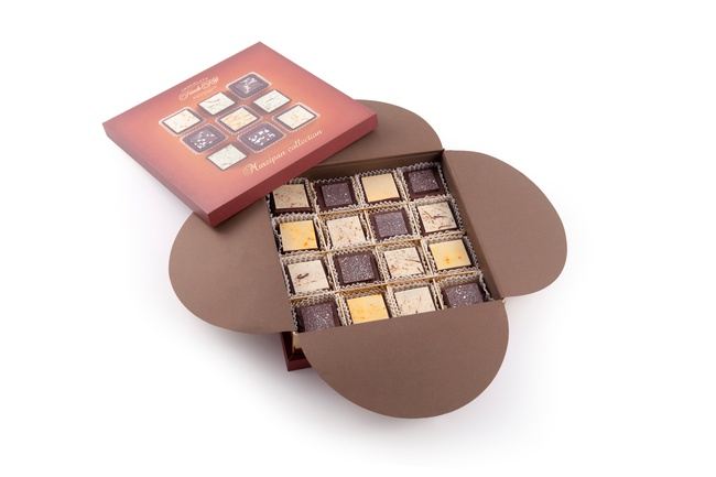 Çikolata seti "Badem ezmesi koleksiyonu"