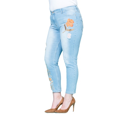 Büyük Beden Nakışlı Spor Kot Pantolon