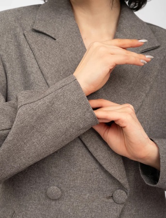 Пиджак приталенный оверсайз