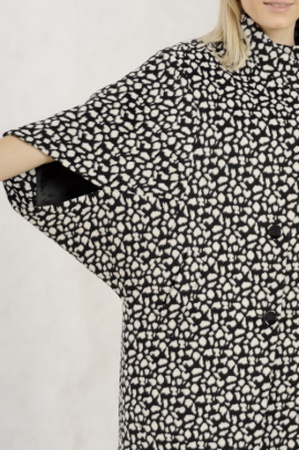 КАПЛЯ РУКАВ 7/8, ПОЛНЫЙ ПОДКЛАД Лама-пятна