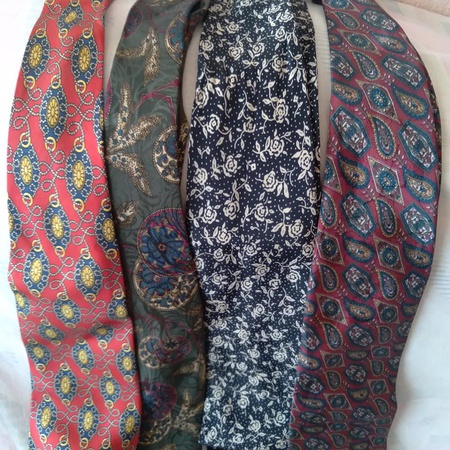 Toptan Vintage (İpek Kravatlar) mı ARADIN?