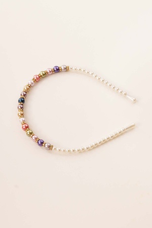 Корона из белого жемчуга с шайбой и жемчугом посередине