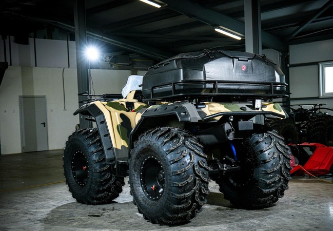 Квадроцикл болотоход!