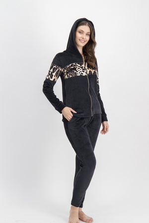 Домашняя одежда (пижамы) для мужчин, женщин и детей