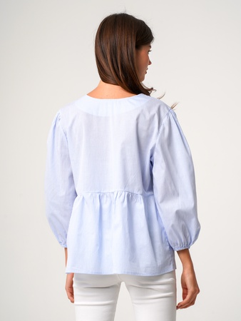 Bağcıklı mavi şeritli bluz