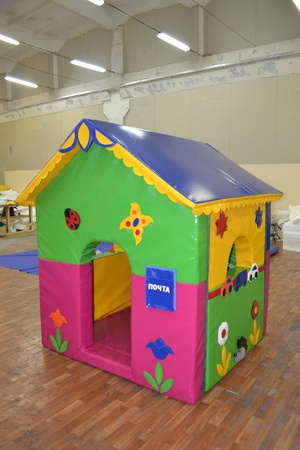 Авторские мягкие модули, игровые наборы, конструкторы, сухие бассейны для игровых комнат