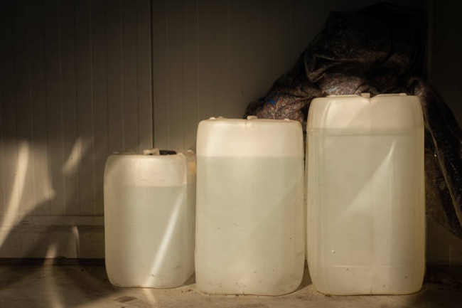 Available for sale is GBL wheel cleaner with 99.8% purity in Salem Oregon USA